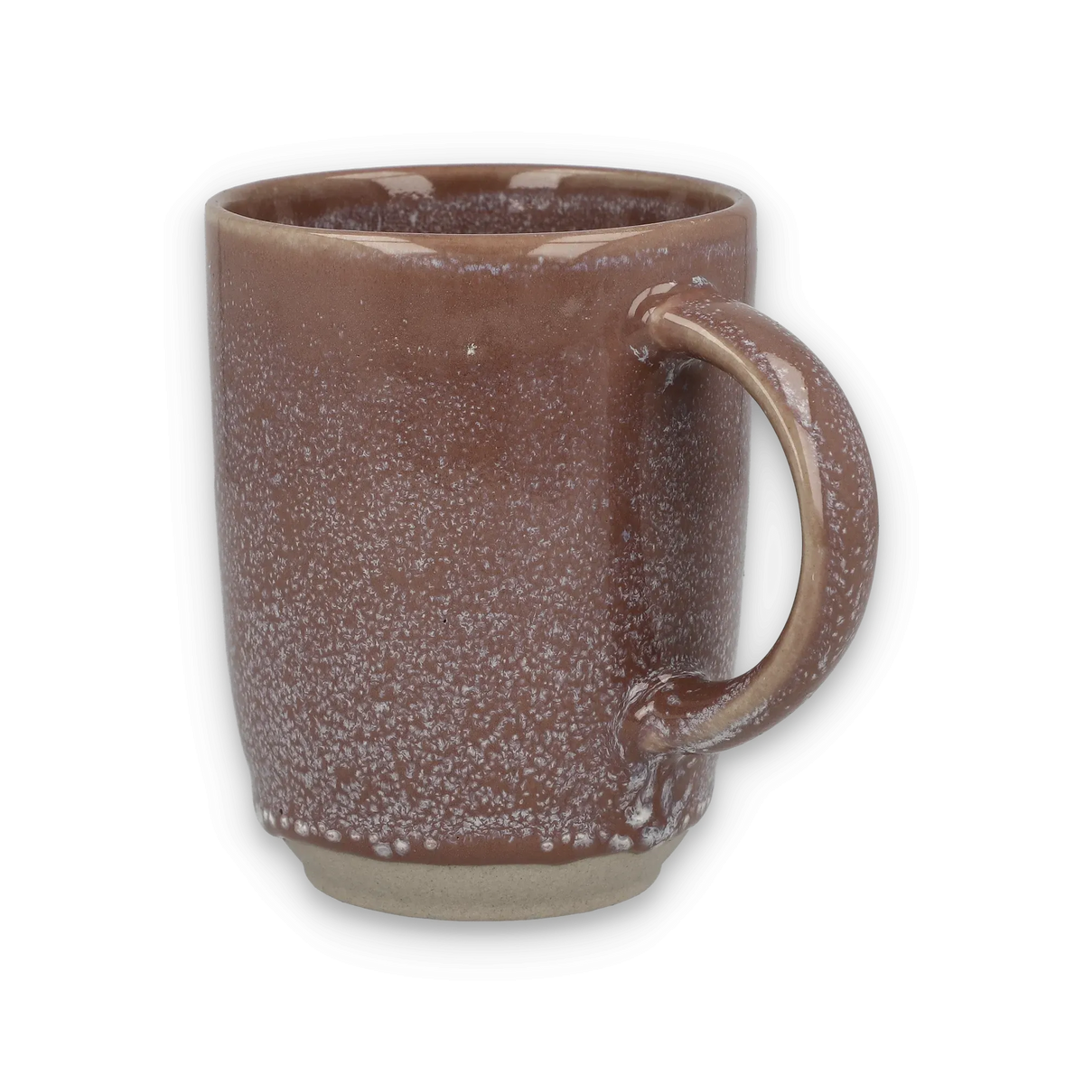 Keramikbecher mit gesprenkelter brauner Glasur und unglasiertem beigen Boden im rustikalen Stil.